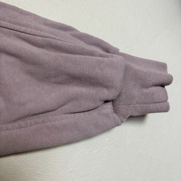 Everlane The Track Cropped Sweatshirt Dusty Lavender Size Small Organic Cotton - Picture 3 of 9